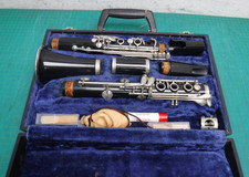 Armstrong Olds Clarinet   w/ Case