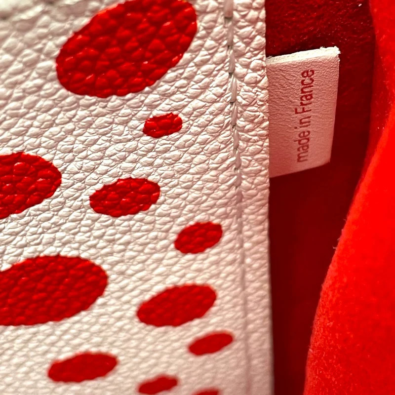 LOUIS VUITTON OnTheGo PM Yayoi Kusama Collaboration Red / White #OKB1840 image 10