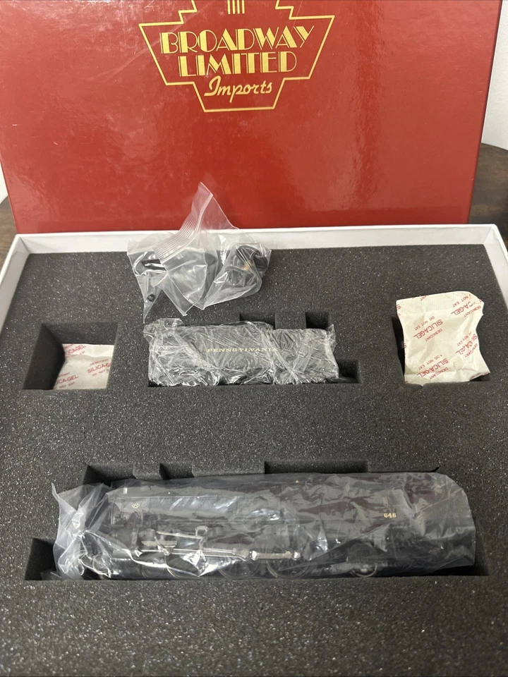 Broadway Limited Imports HO #321 Class K4s 4-6-2 Pennsylvania #646 w/DCC & SND - Image 3 of 4