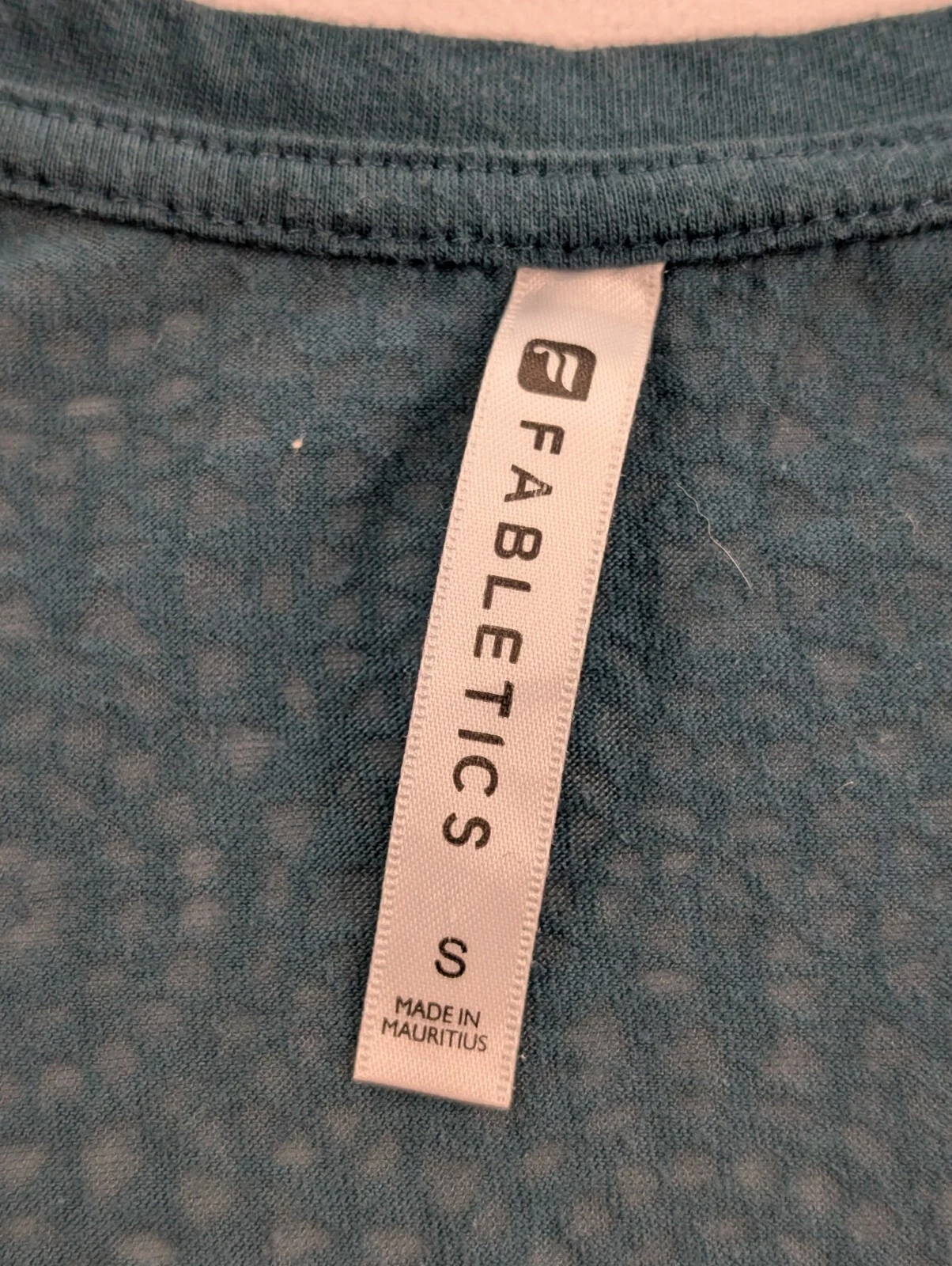 fabletics performance tank-top