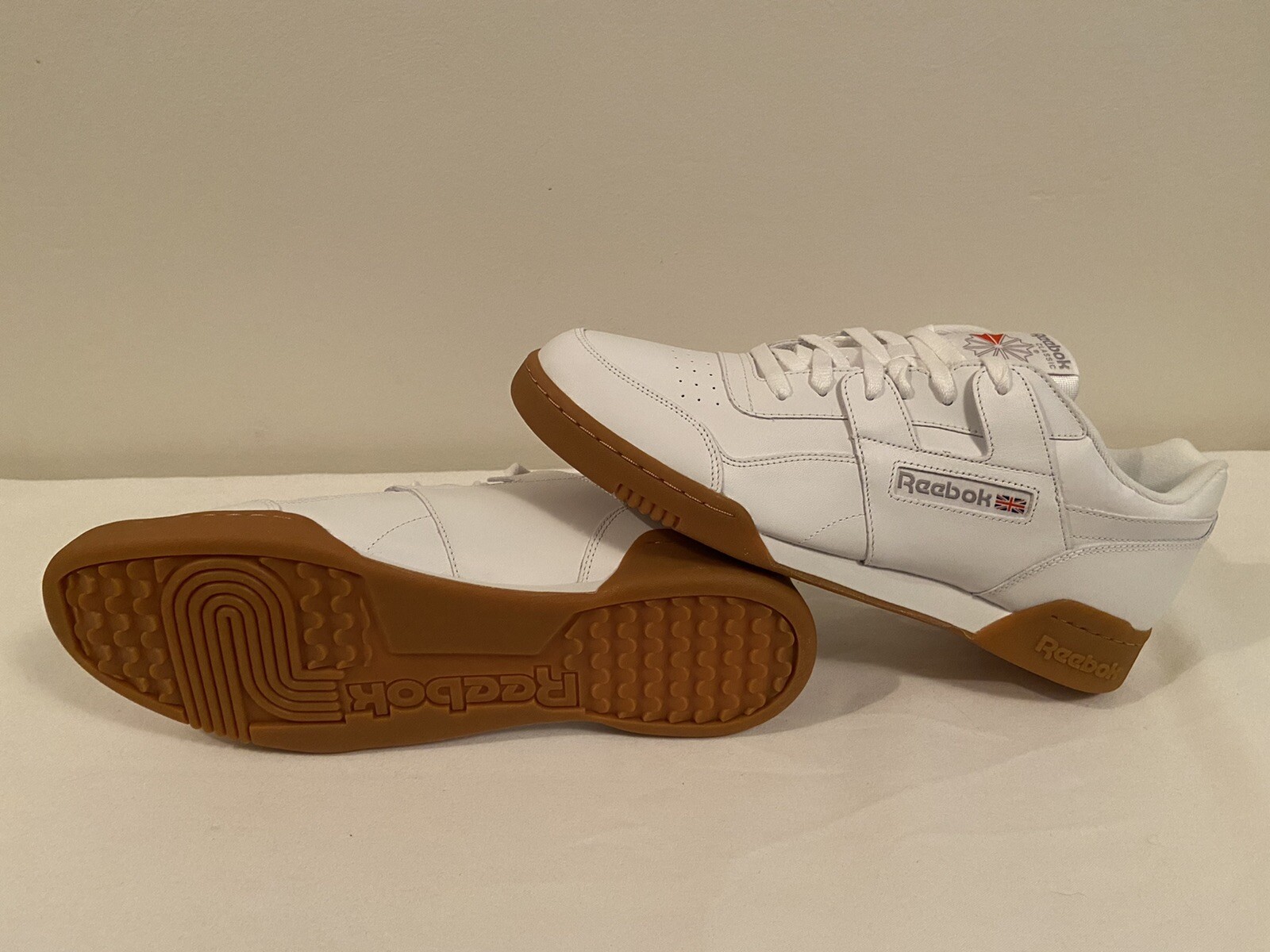 Reebok Workout Plus White/Gum Size 