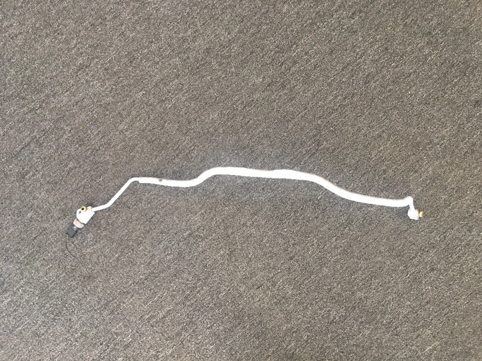 2001-2005 BMW 325i 325XI 330I 330XI седан переменного тока сушилка испаритель линия 6908908 OEM - Изображение 2 из 4