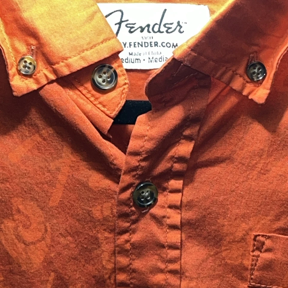 Fender 夏威夷风衬衫中号 — 第 4/4 张图片