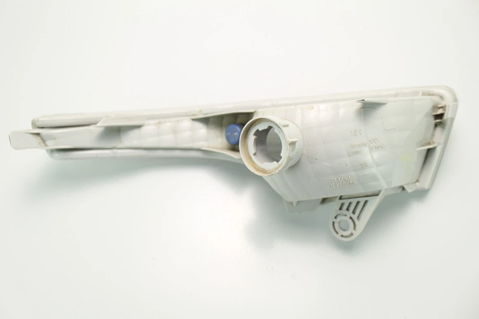 PARAGOLPES LATERAL IZQUIERDO NISSAN ALTIMA 2013-2015 LUZ INTERMITENTE LÁMPARA OEM, 26135-3TA0A Foto 4 de 4