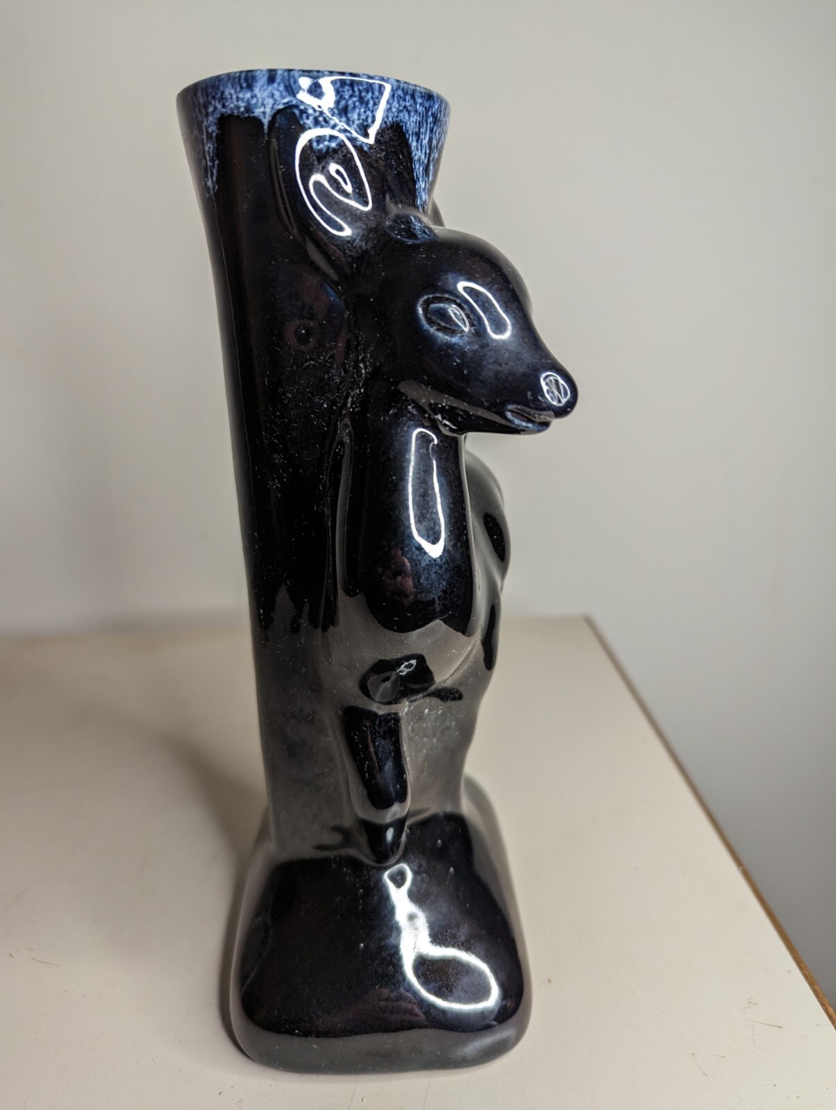 Picture 3 of 10