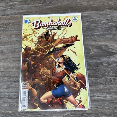DC Comics Bombshells United #5 Iconic Wonder Woman Battle Cover 2017