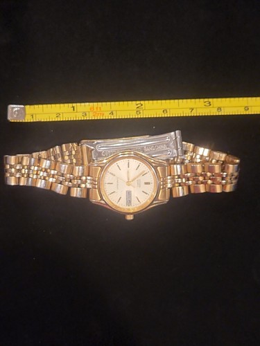 Ladies Classic Citizen Quartz Water Resistant Calendar Gold Watch New Battery - Picture 5 of 7