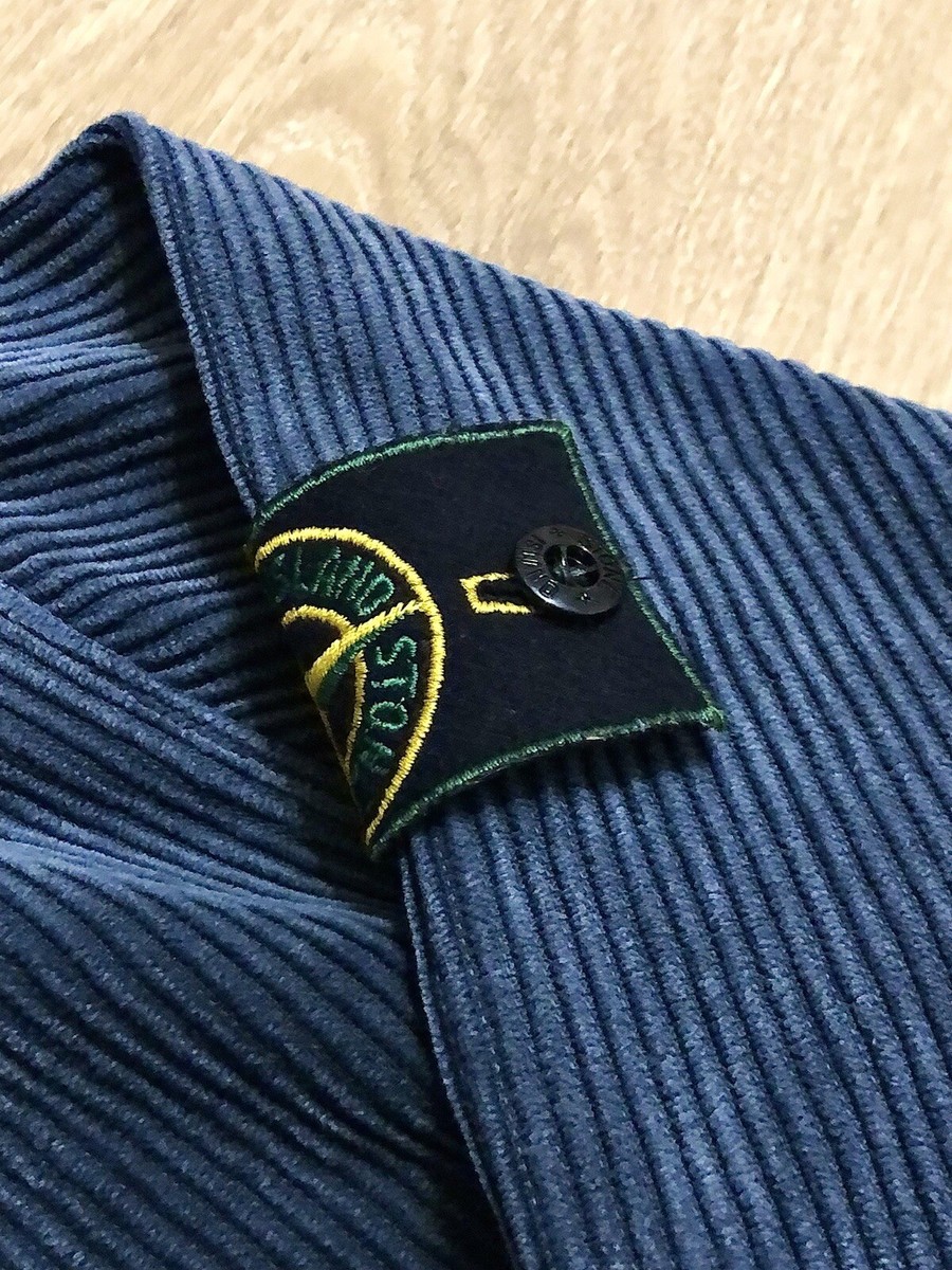 Stone Island Vintage A/W 1995 Jumbo Corduroy Over-shirt size Stone Island Vintage A/W 1995 Jumbo Corduroy Over-shirt size