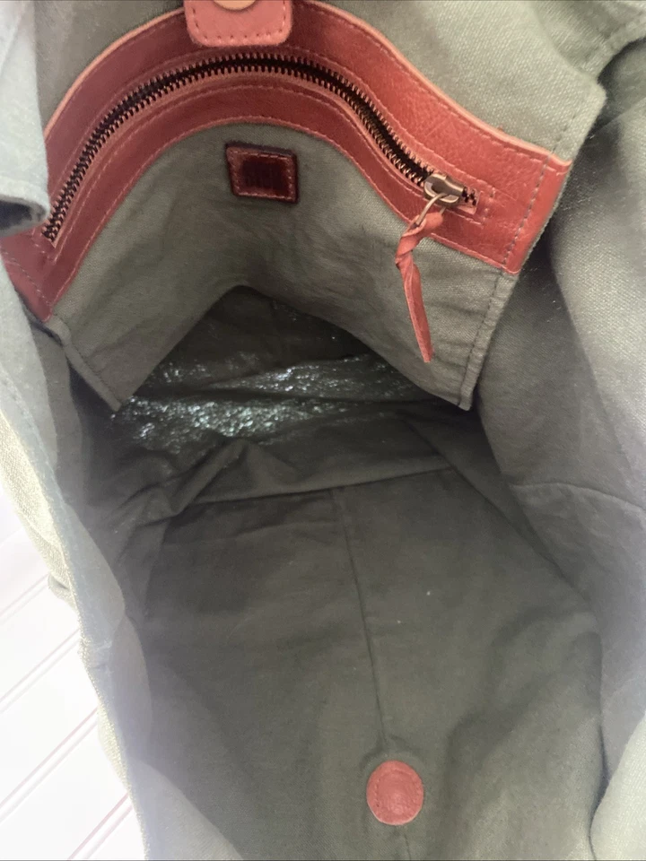 Bolso de Hombro Biba Verde Lona Cuero Marrón Usado en Excelente Condición Foto 4 de 4