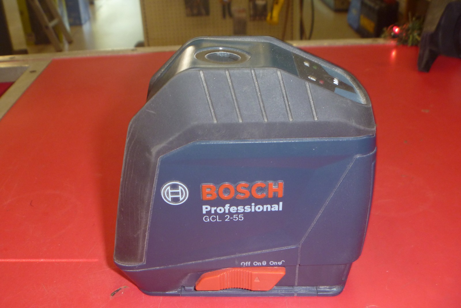 Bosch Professional Laser Level GCL 2-55 With Attachments