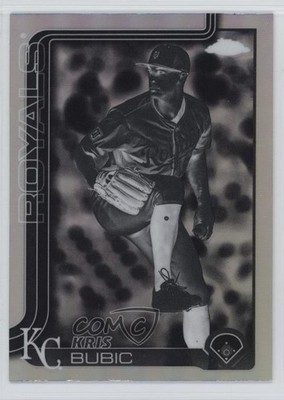2025 Topps Chrome Update Negative Refractor Kris Bubic #USC115 05ns