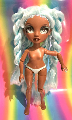 Rainbow High NUDE Puppe ROBIN STERLING blau Kostüm Ball Halloween Spinne RAR