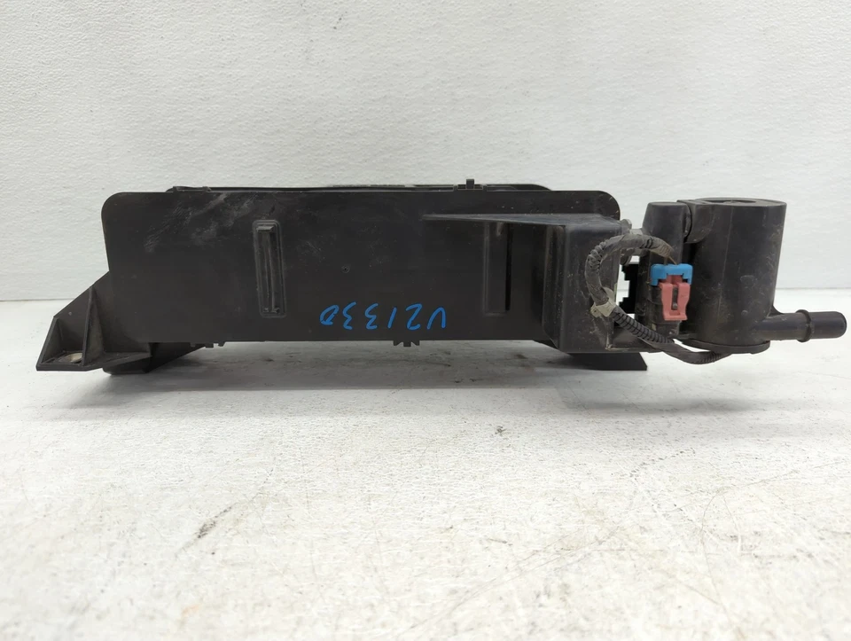 2016 现代伊兰特燃料蒸汽炭罐 C5A1L — 第 2/4 张图片