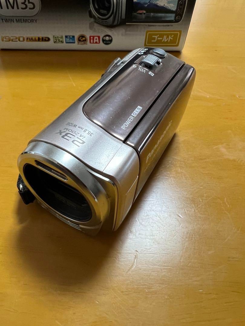 Panasonic HDC-TM35 Digital Hi-Vision Video Camera Camcorder 16.8x