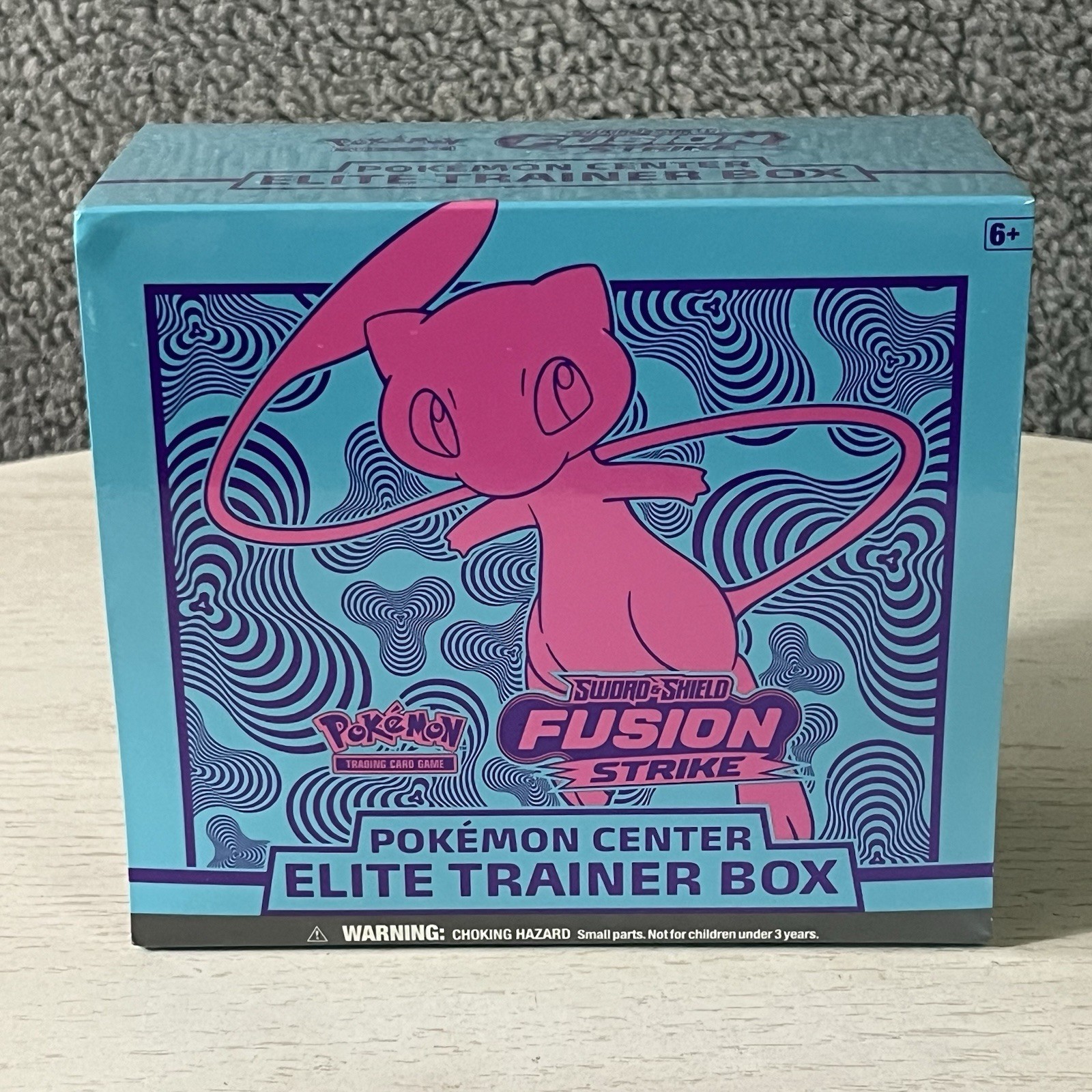 Pokemon Fusion Strike Elite Trainer Box Pokemon Center Sword Shield New Sealed
