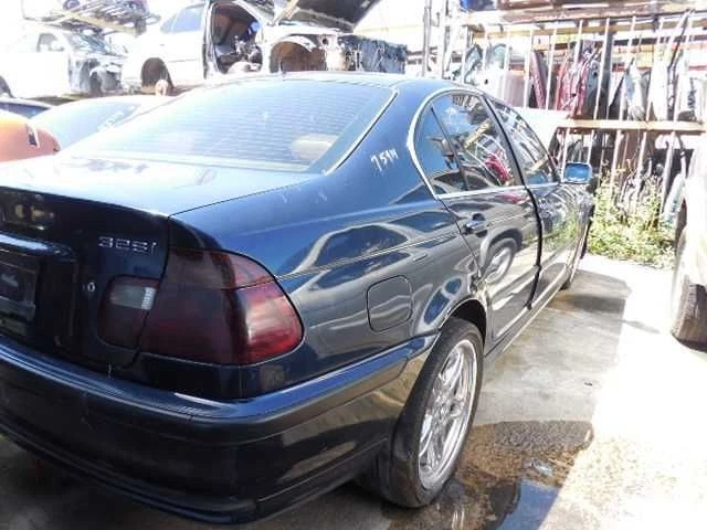 Trunk/Hatch/Tailgate Sedan Canada Market Fits 01-05 BMW 320i 457353 - Image 3 of 4