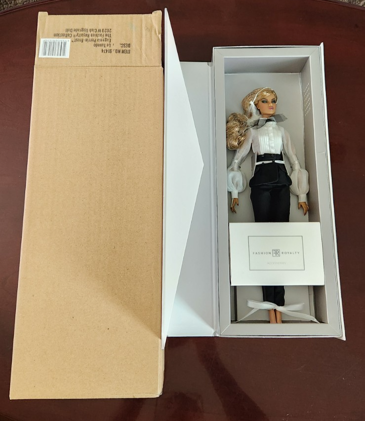 Integrity Toys Le Tuxdo Eugenia The Fashion Royalty Collection W