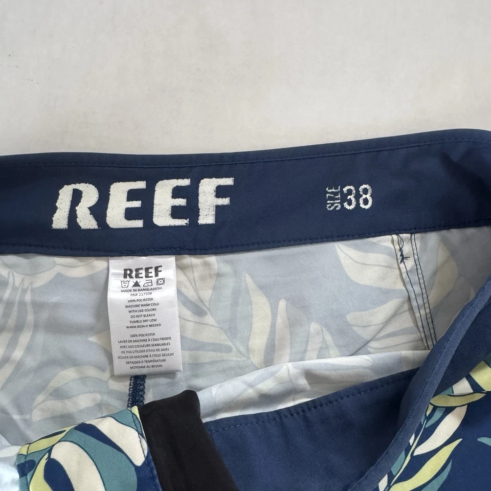 Reef Hombres Traje de Baño 38 Azul Board Shorts Floral Bañador Surf Hawaii Usado Foto 4 de 4