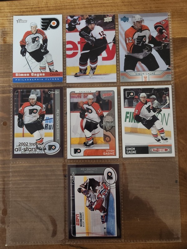 Simon Gagne - Philadelphia Flyers - 7 Card Lot 