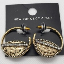 NEW New York and Company Gold Tone, Hammered Rhinestone Bar Accented Post Hoops