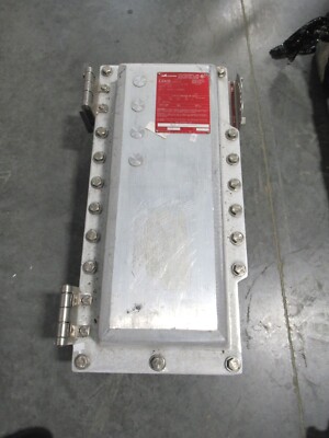Eaton Crouse-Hinds EBMBB WT150FDB36 Explosionsgeschütztes Gehäuse Trennschalter