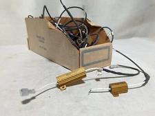 Lot of Dale chassis mount, wirewound resistors: Dale NH-50-25, RH-25-118, others