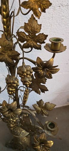 CANDELIERI ALTARE CHIESA OTTONE ORNATO ANTICO VINTAGE CON UVA VITE GRANO FIORE - Foto 8 di 21