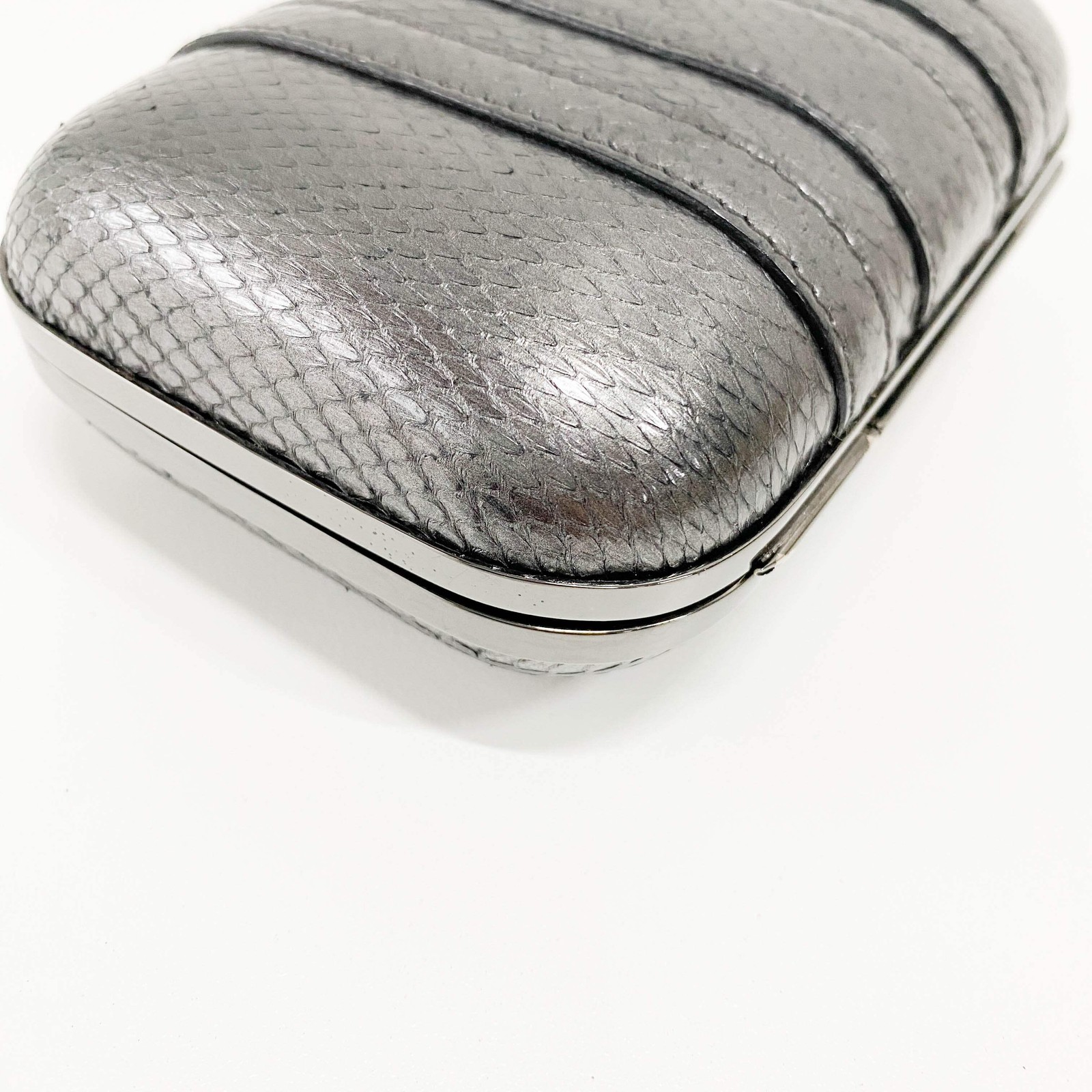 GUCCI Pewter Metal Grey Python Embossed Hand Bag - image 8