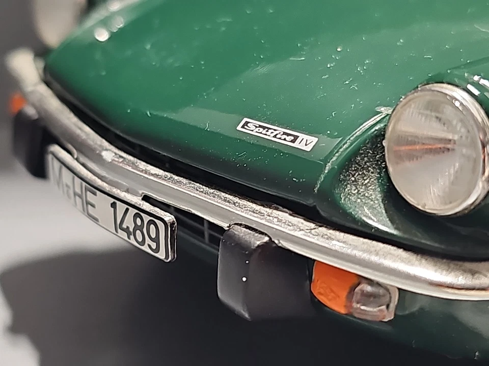 Chrono 1970 Triumph Spitfire MK IV Convertible 1:18 Scale Die Cast Car - Image 2 of 4