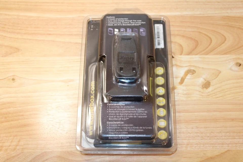 OTTERBOX BlackBerry Bold 9000 Defender Series Hybrid Rugged Case 3 Layers - Image 2 of 4