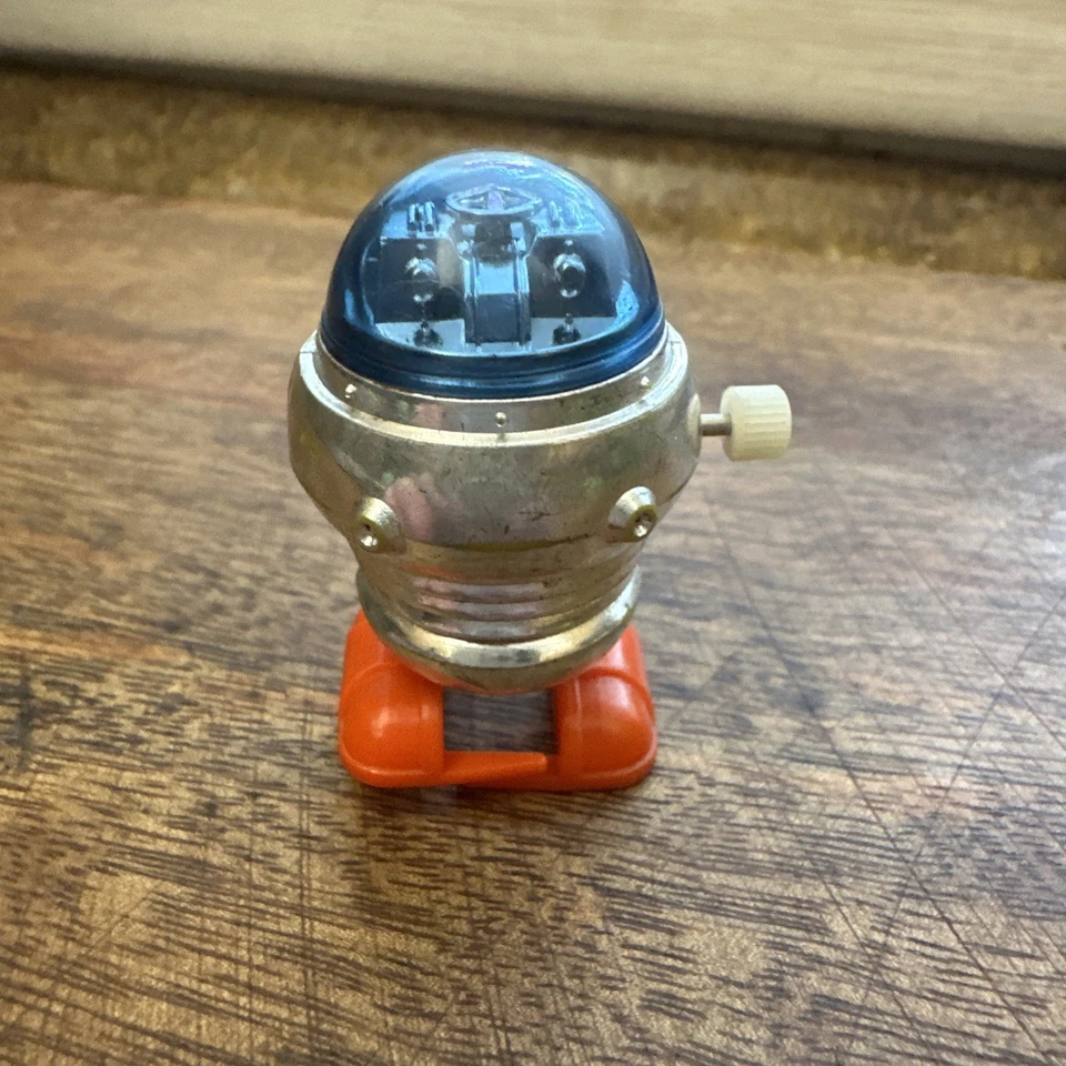 Vintage 1977 Tomy Wind-up Robot Walking Toy 1.75" Blue Dome Orange Arms/feet - Image 4 of 4