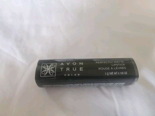 Avon True Color Perfectly Matte Lipstick Red Supreme S