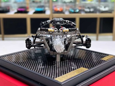 TP 1:18 Ferrari Enzo Motor Limited Edition statisches Modell (auf 