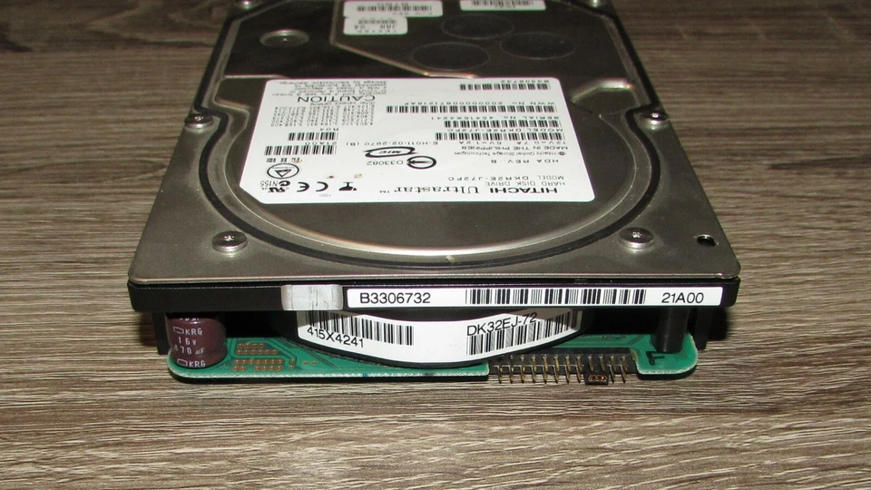 Hitachi 72GB Internal 10000RPM (DKR2E-J72FC) HDD - Image 4 of 4