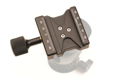 Gitzo GH1780QR Arca Swiss clamp, Works with RRS Wimberley Acratech Arca Swiss - Picture 5 of 5