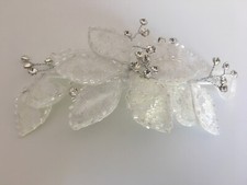 Bridal hair comb / wedding marriage wedding celebration hair accessories arrangement UNUSED