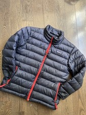 Patagonia down jacket navy and red kids size xs 5/6