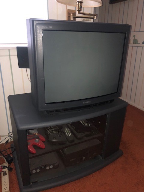 Sony Tv Rare -KV-27 XBR 55 with Super Woofer and ( Not Sony )Stand