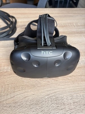 HTC Vive VR Headset / HMD   inkl. Link Box & 3-in-1-Kabel   SteamVR
