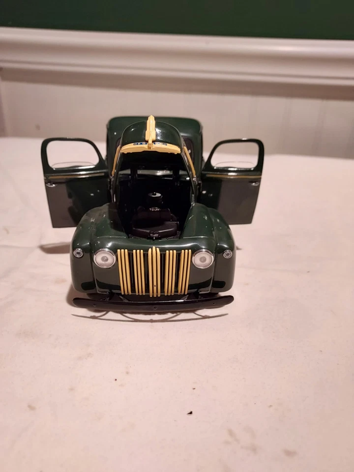  Ford Pickup 1942 1:24 de Danbury como nuevo en caja original Foto 3 de 4
