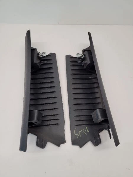2011 11 JEEP WRANGLER RH LH A PILLAR TRIMS X2 BLACK - Image 4 of 4