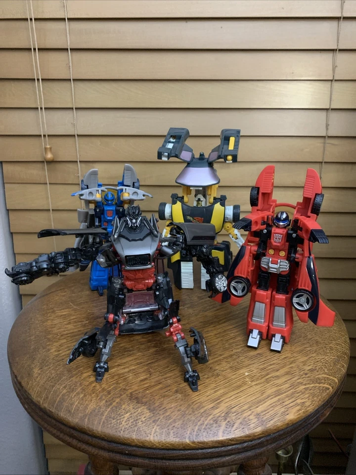 Transformers (4) Swerve, Sideways, Blurr, And Wheel Jack. Highly Collectible - Image 2 of 4