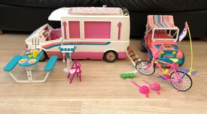 barbie camper jeep