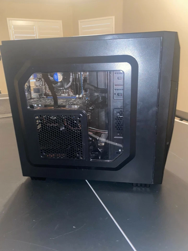 CUSTOM BUILT Gaming PC Intel Core i5 AMD Graphics Card  - Image 2 of 4