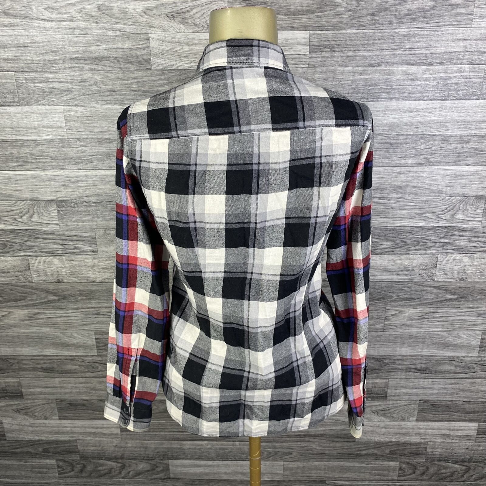 EDDIE BAUER Button Down Collared Multi Color Plai… - image 3