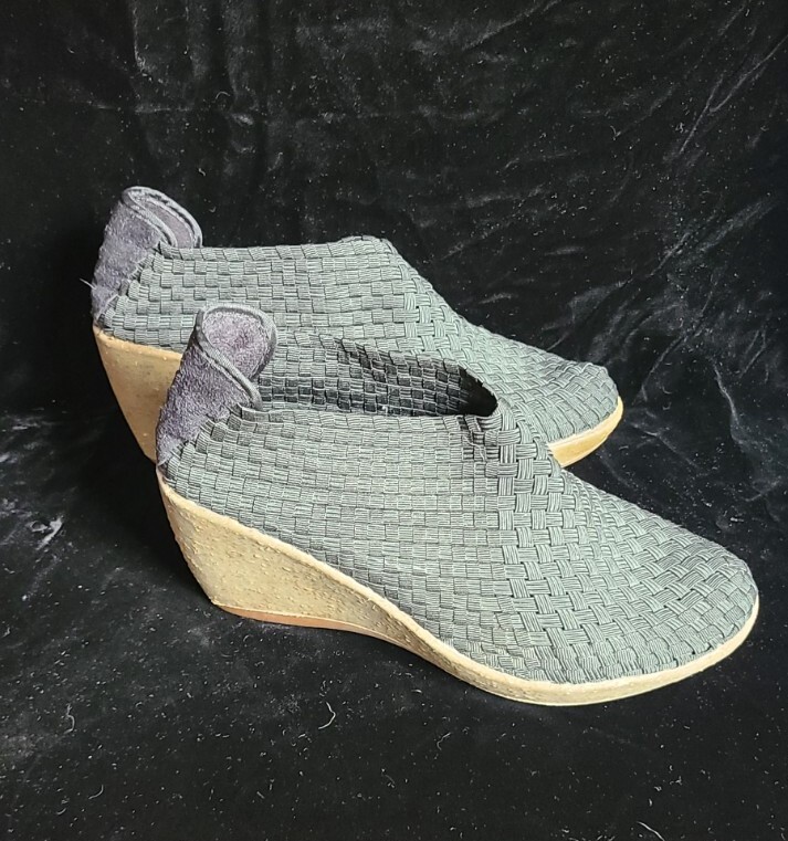 Bernie Mev NY Gem Slip On Wedges Black Woven Platform Womens Clogs