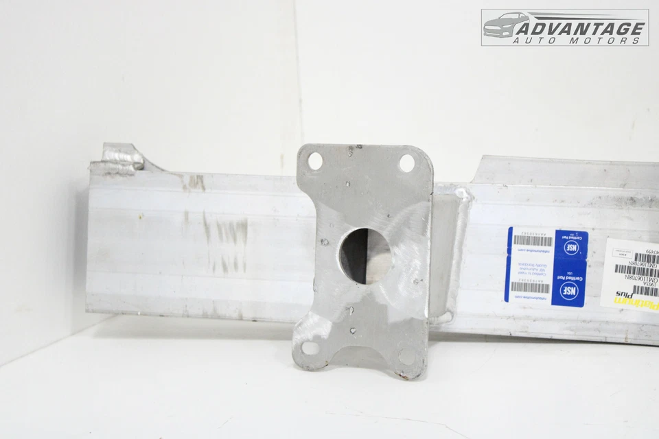 Cadillac CT6 2016-2018 PARACHOQUES TRASERO REFUERZO BARRA DE IMPACTO SOPORTE POSVENTA Foto 4 de 4