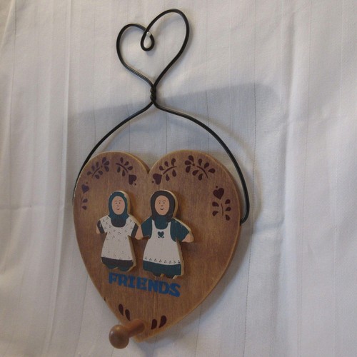 Vintage Amish Dutch Heart Friends Wall Hanging Hook - Picture 2 of 5