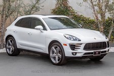2015 Porsche Macan 