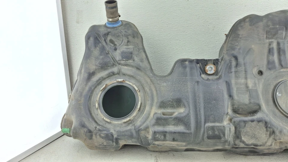 BMW 320i XDRIVE 2013-2015 2,0 L tanque de combustible botella OEM Foto 2 de 4